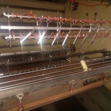  東莞市塘廈華盛五金掛具制品廠 主營(yíng) 掛具,掛藍(lán),烤箱,錫